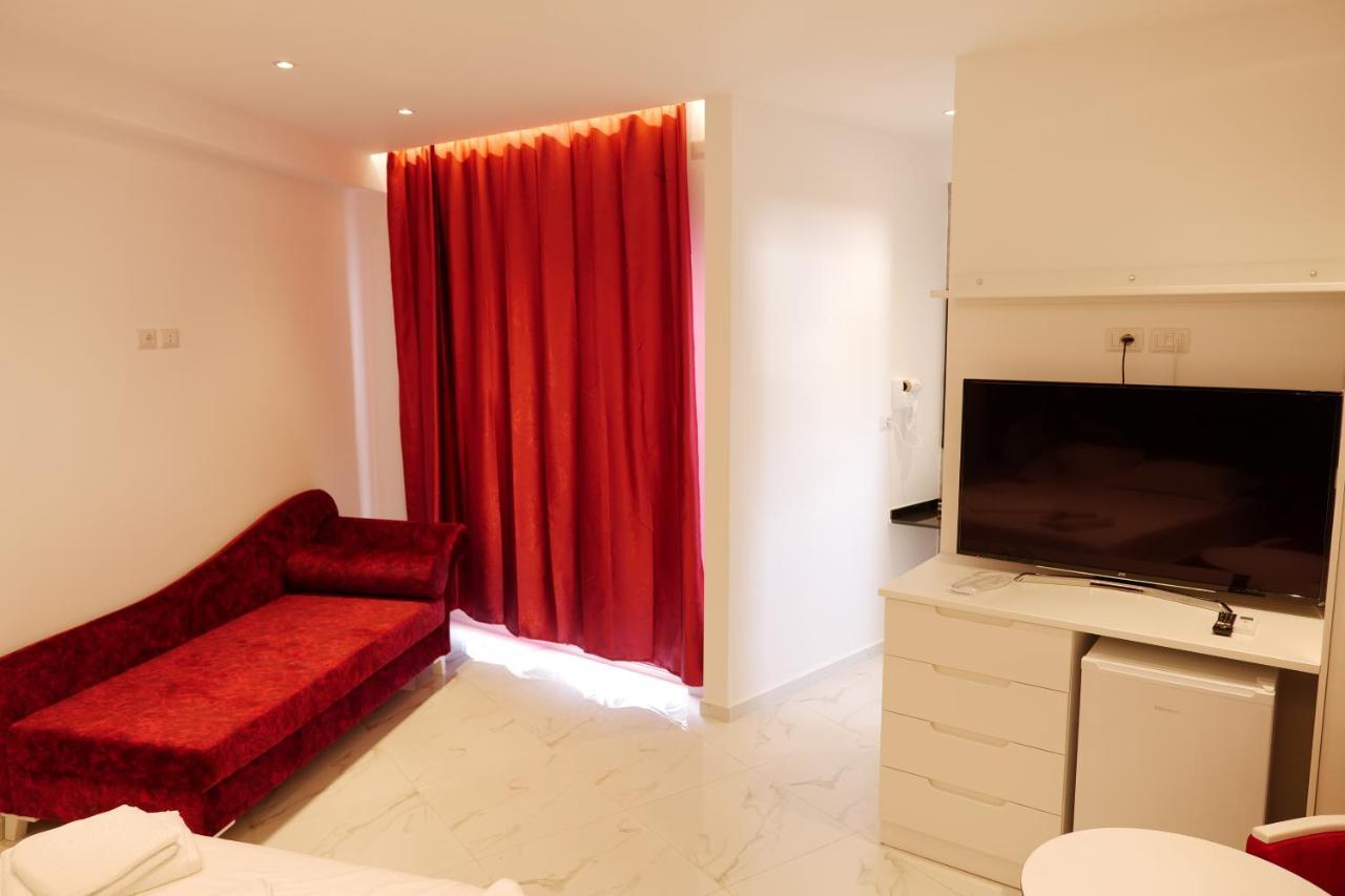 Lumi Hotel Sarande Luaran gambar