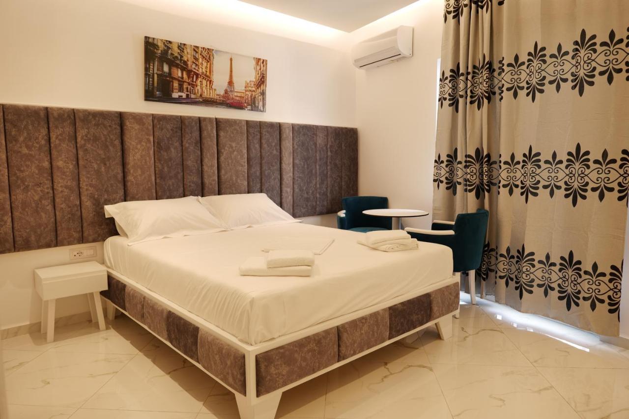 Lumi Hotel Sarande Luaran gambar