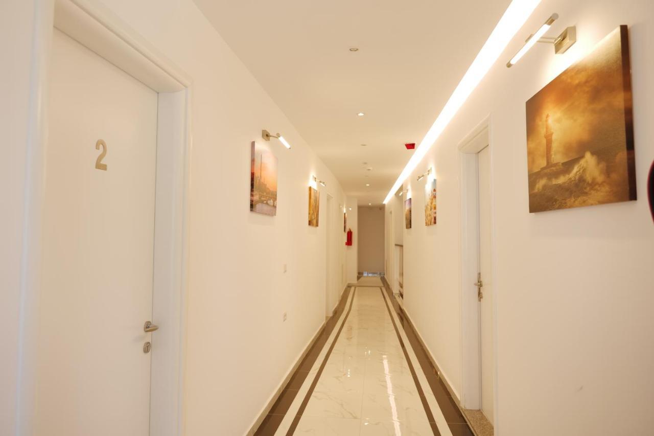 Lumi Hotel Sarande Luaran gambar