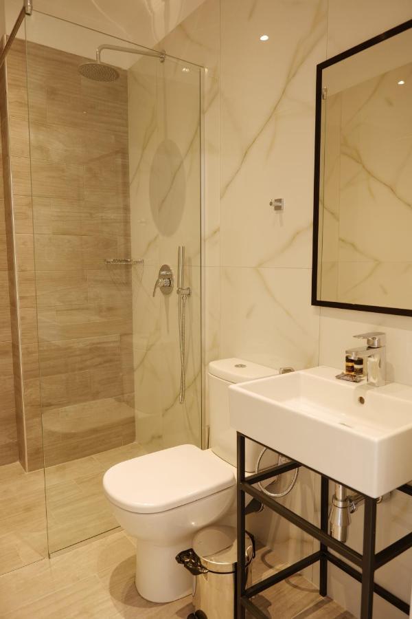 Lumi Hotel Sarande Luaran gambar