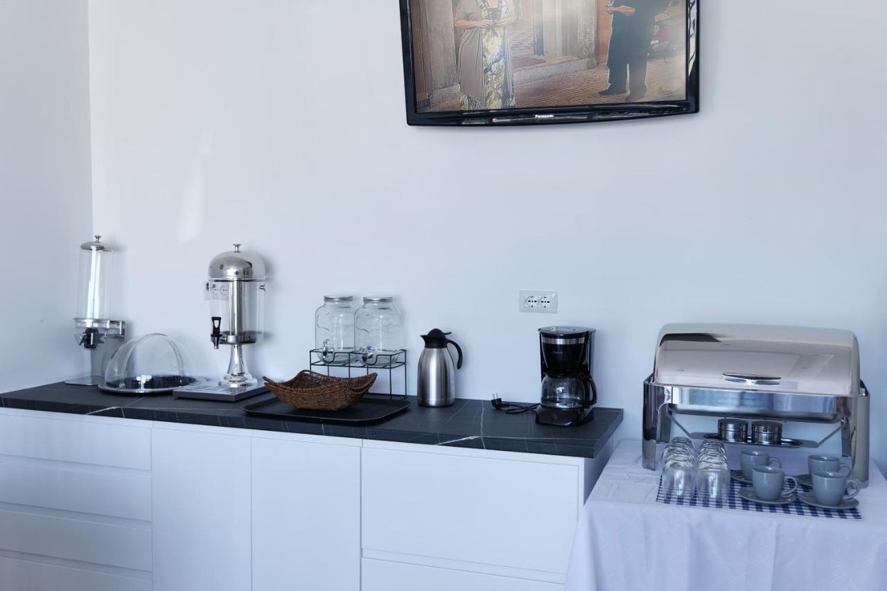 Lumi Hotel Sarande Luaran gambar