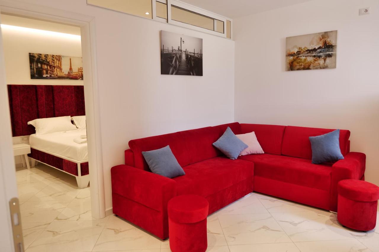 Lumi Hotel Sarande Luaran gambar